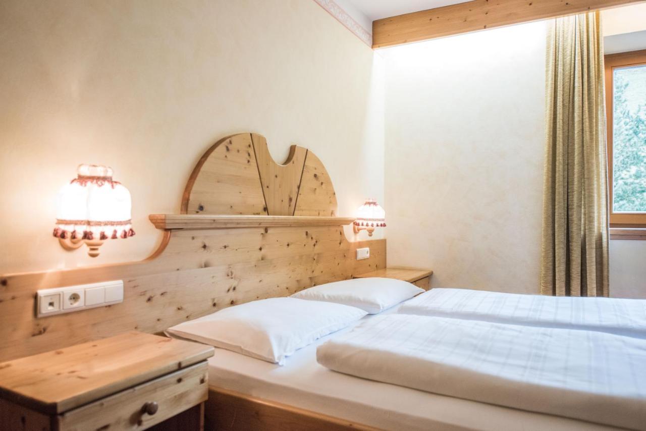 Hotel Edelweiss Брайес  Экстерьер фото