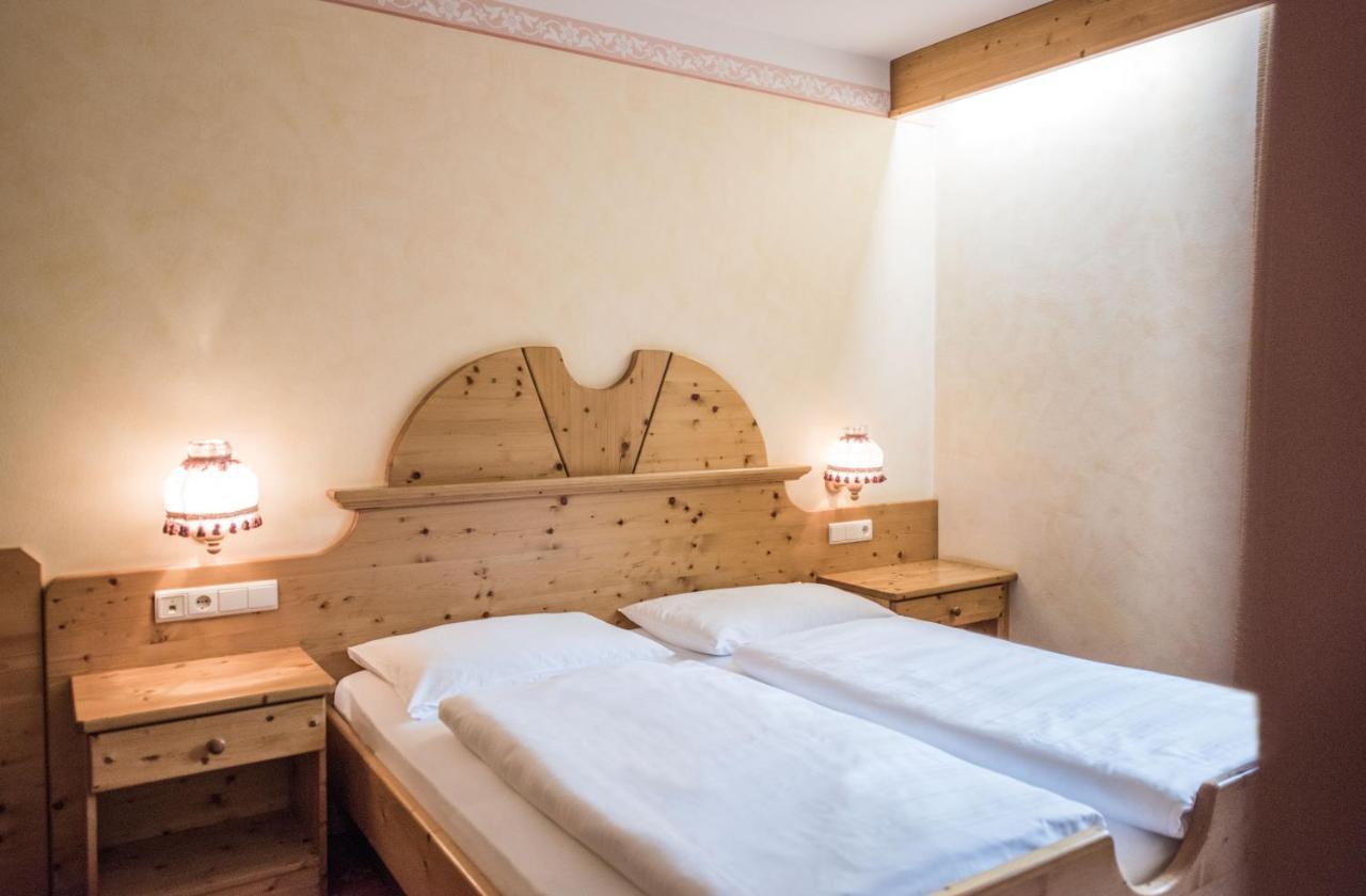 Hotel Edelweiss Брайес  Экстерьер фото